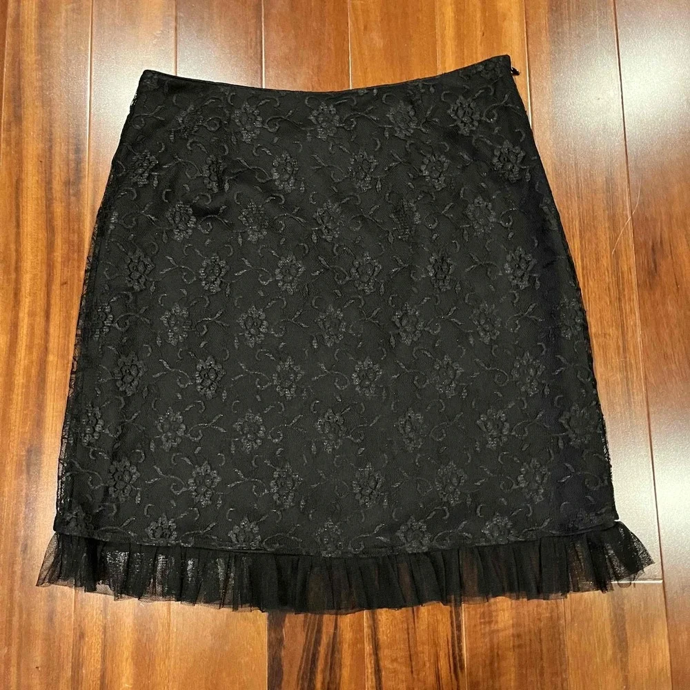 Sharon Endick Vintage Black Lace Skirt Coquette Floral Pencil Ruffled Hem Size 8